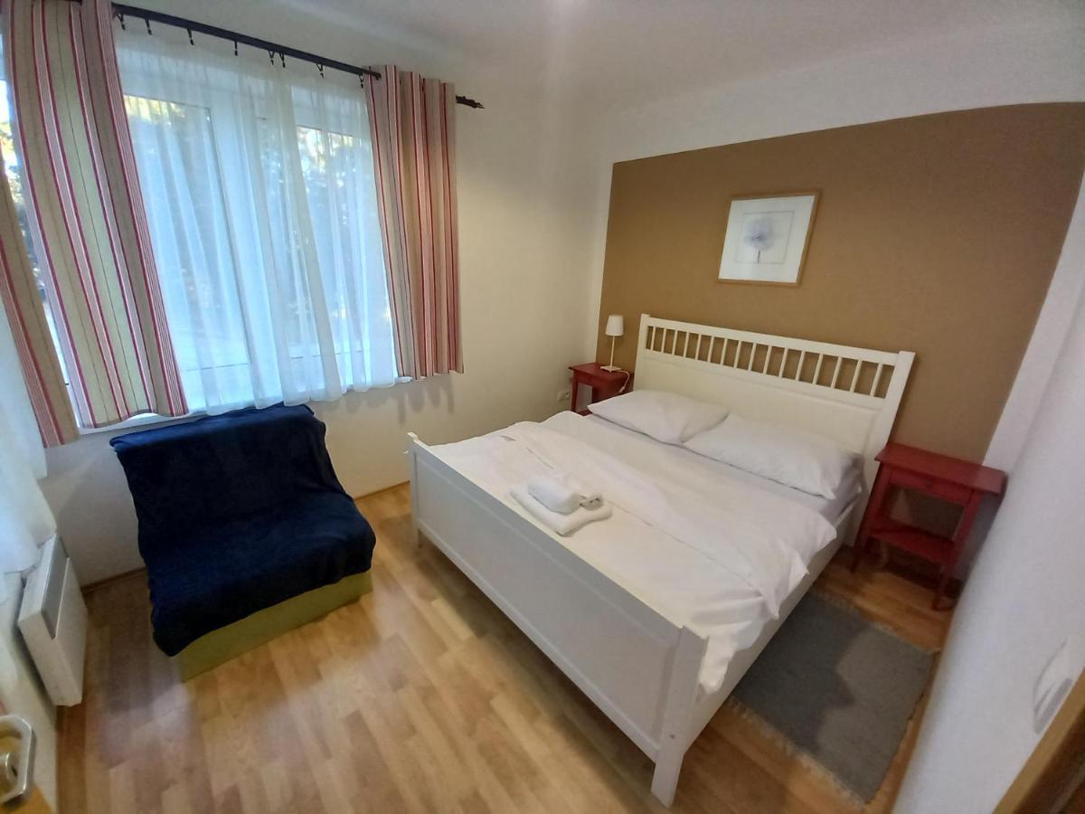 Apartmány Margo Sun Martinske Hole Exterior foto